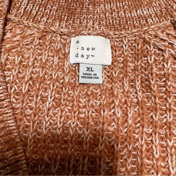 a new day (NWOT) V Neck Sweater Size XL - Picture 6 of 8